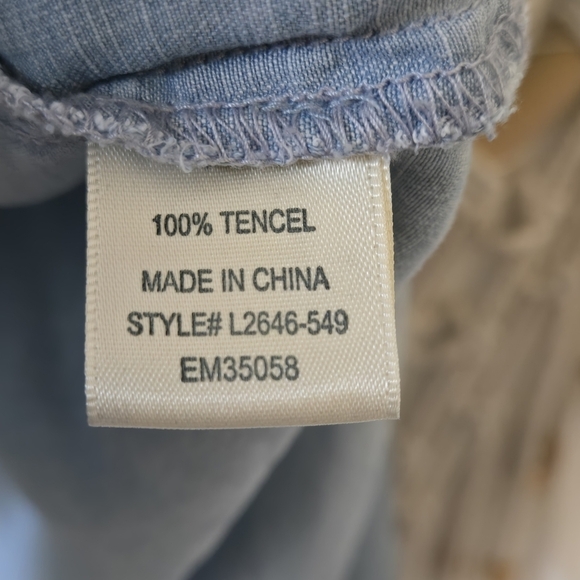 Bella Dahl Chambray Shirt Reverse Pocket Plus Size 3X - Picture 7 of 8